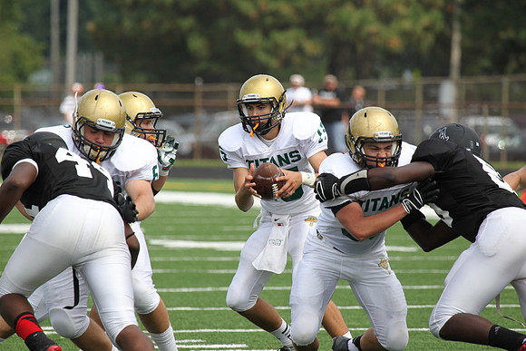 Boylan Varsity Football vs Auburn 8-31-2013-0197