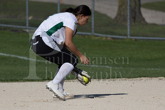 Boylan Girls Softball vs Belvidere North 5-3-2023-0107