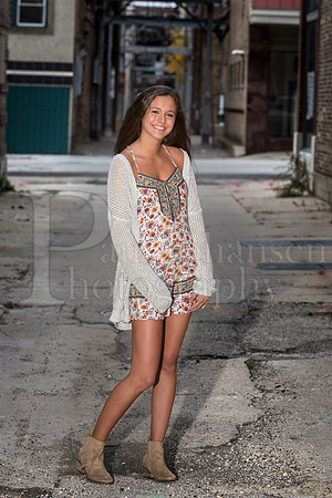 Gina Mehringer Senior Images 10-24-2015-0165