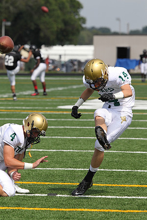 Boylan Varsity Football vs Auburn 8-31-2013-0022