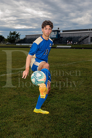 Rockford Christian Boys Soccer Senior Photoshoot 9-15-2026-0032