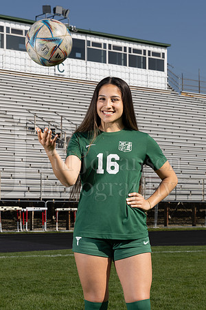 Boylan Varsity Girls Soccer Team and Senior Shoot 4-25-2024-0170