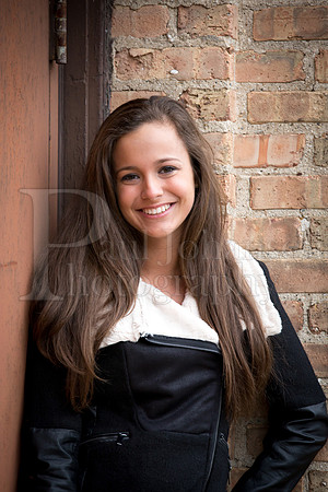 Gina Mehringer Senior Images 10-24-2015-0053