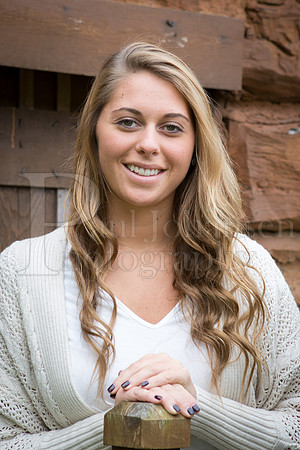 Anna Sharp Senior Images 10-12-2015-10085