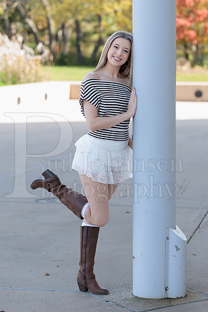 Nadia Cole Senior Images 10-24-2026-0093
