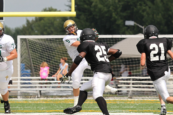 Boylan Varsity Football vs Auburn 8-31-2013-0282