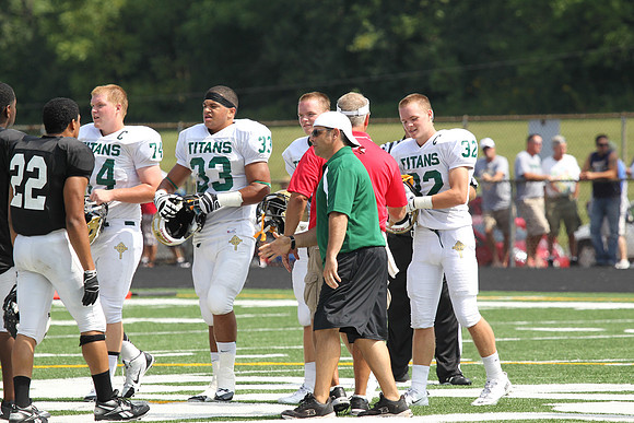 Boylan Varsity Football vs Auburn 8-31-2013-0079