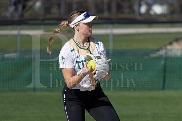 Boylan Girls Softball vs Belvidere North 5-3-2023-0116