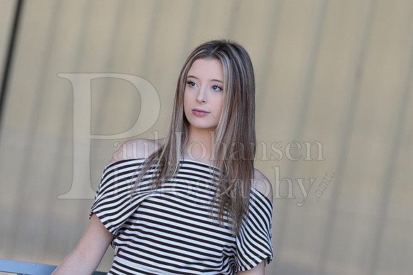 Nadia Cole Senior Images 10-24-2026-0206