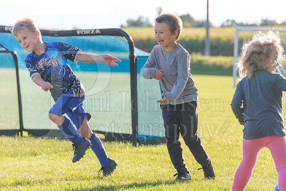 Raiden and Brinley Soccer 9-23-2026-0171
