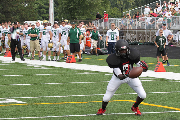 Boylan Varsity Football vs Auburn 8-31-2013-0148