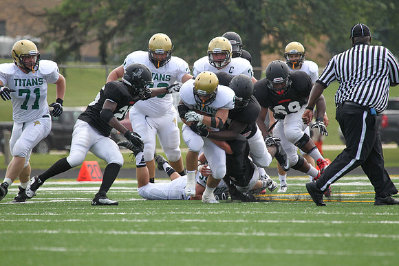 Boylan Varsity Football vs Auburn 8-31-2013-0455
