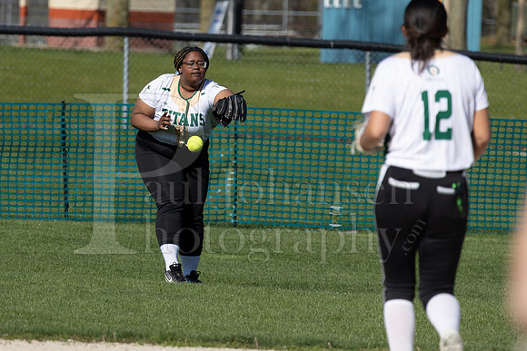 Boylan Girls Softball vs Belvidere North 5-3-2023-0143