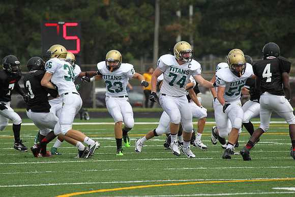 Boylan Varsity Football vs Auburn 8-31-2013-0314