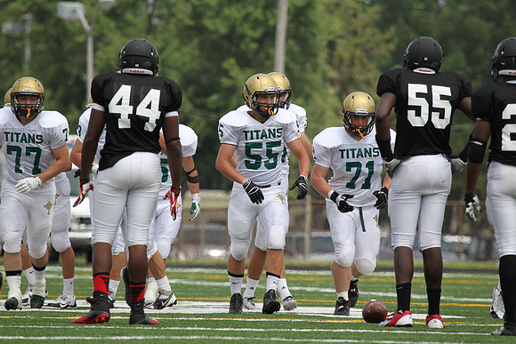 Boylan Varsity Football vs Auburn 8-31-2013-0279
