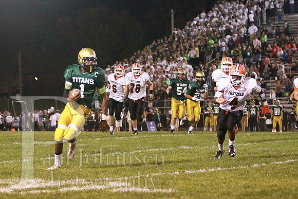 Boylan Varsity Football vs Freeport 9-27-2014-2208