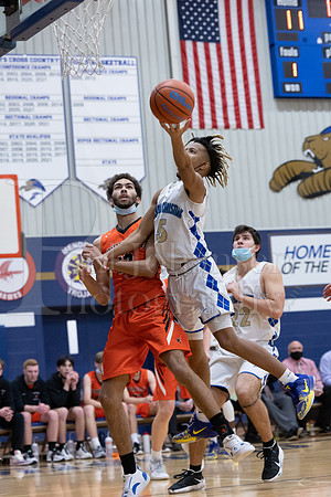 RC Boys Varsity Basketball vs Winnebago 1-29-2022-0197