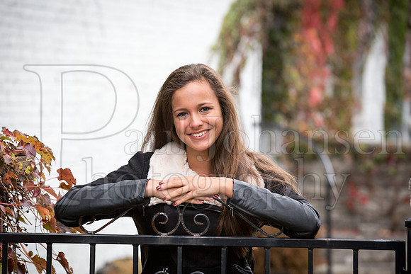 Gina Mehringer Senior Images 10-24-2015-0118