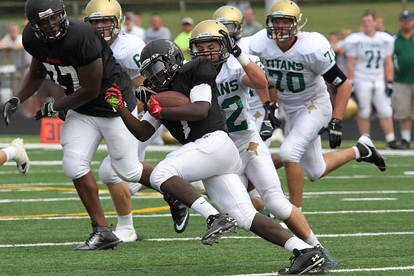 Boylan Varsity Football vs Auburn 8-31-2013-0389