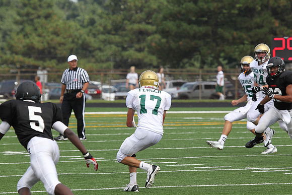 Boylan Varsity Football vs Auburn 8-31-2013-0421