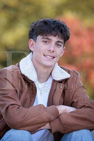 Cade Parrovechio Senior Images 10-24-2026-0038