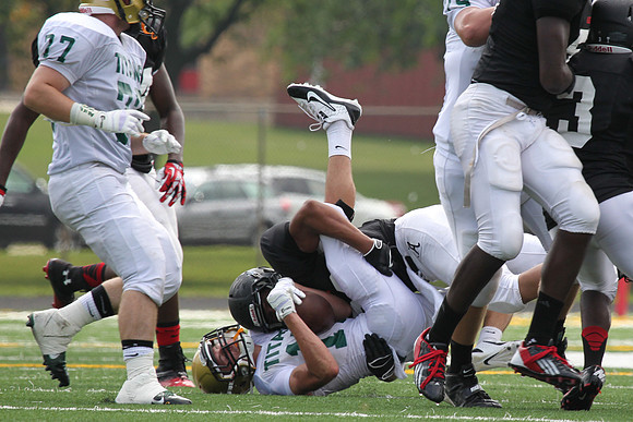 Boylan Varsity Football vs Auburn 8-31-2013-0471