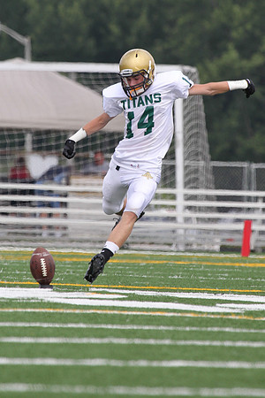 Boylan Varsity Football vs Auburn 8-31-2013-0232