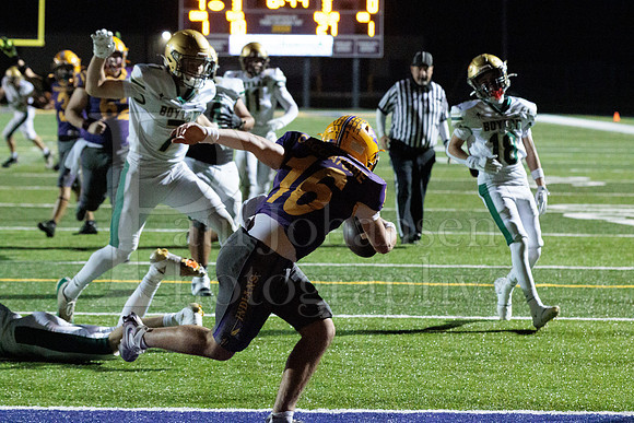 Boylan Boys Varsity Football vs Hononegah 10-9-2026-0607