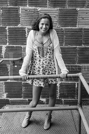 Gina Mehringer Senior Images 10-24-2015-0198