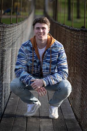 Nolan Brauns Senior Images 5-4-2022-0239
