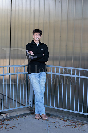 Cade Parrovechio Senior Images 10-24-2026-0241