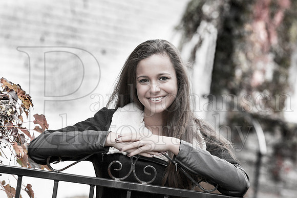 Gina Mehringer Senior Images 10-24-2015-0119