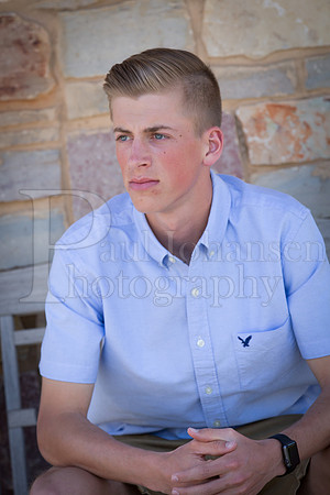 Bramdon Ancona  Senior Images 4-17-2016-0022