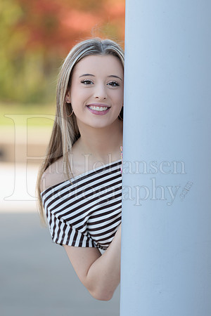 Nadia Cole Senior Images 10-24-2026-0104