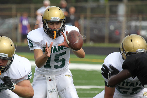 Boylan Varsity Football vs Auburn 8-31-2013-0196