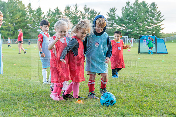 Raiden and Brinley Soccer 9-23-2026-0372
