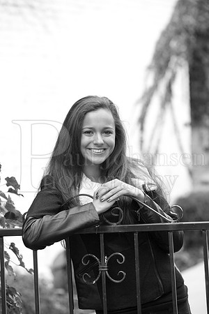 Gina Mehringer Senior Images 10-24-2015-0111