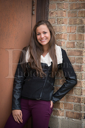 Gina Mehringer Senior Images 10-24-2015-0061