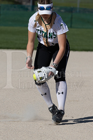 Boylan Girls Softball vs Belvidere North 5-3-2023-0039