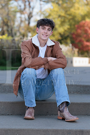 Cade Parrovechio Senior Images 10-24-2026-0033