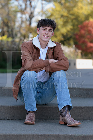 Cade Parrovechio Senior Images 10-24-2026-0035