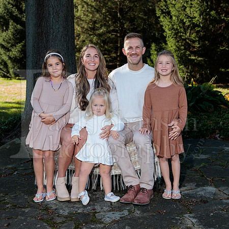 Blume Family Portraits 10-18-2026-0057