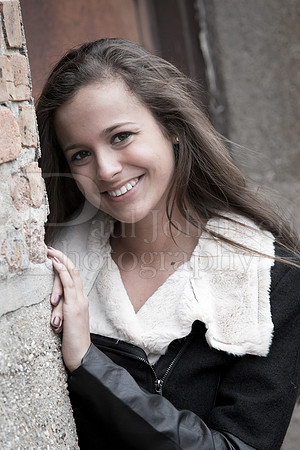 Gina Mehringer Senior Images 10-24-2015-0077