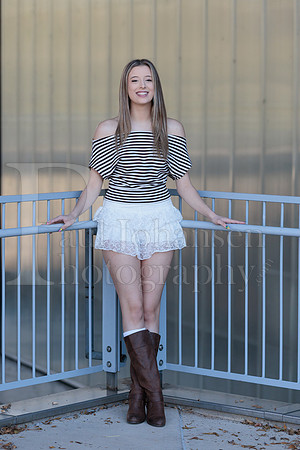 Nadia Cole Senior Images 10-24-2026-0195