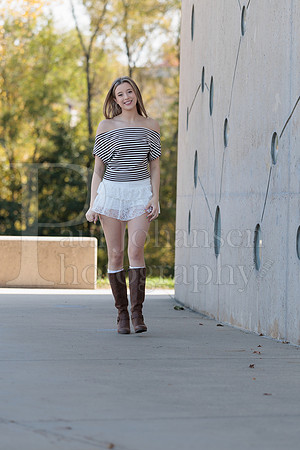Nadia Cole Senior Images 10-24-2026-0144