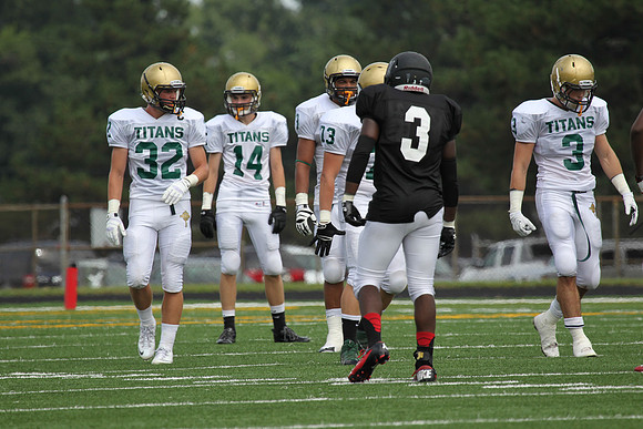 Boylan Varsity Football vs Auburn 8-31-2013-0340