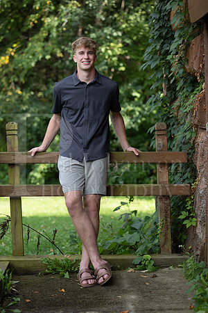Jack Kerno Senior Images 9-18-2022-0028