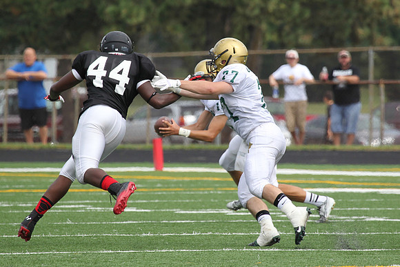Boylan Varsity Football vs Auburn 8-31-2013-0320
