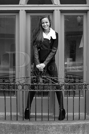 Gina Mehringer Senior Images 10-24-2015-0021-2