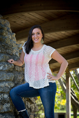 Linzy Lorence Senior Images 10-7-2013-3971